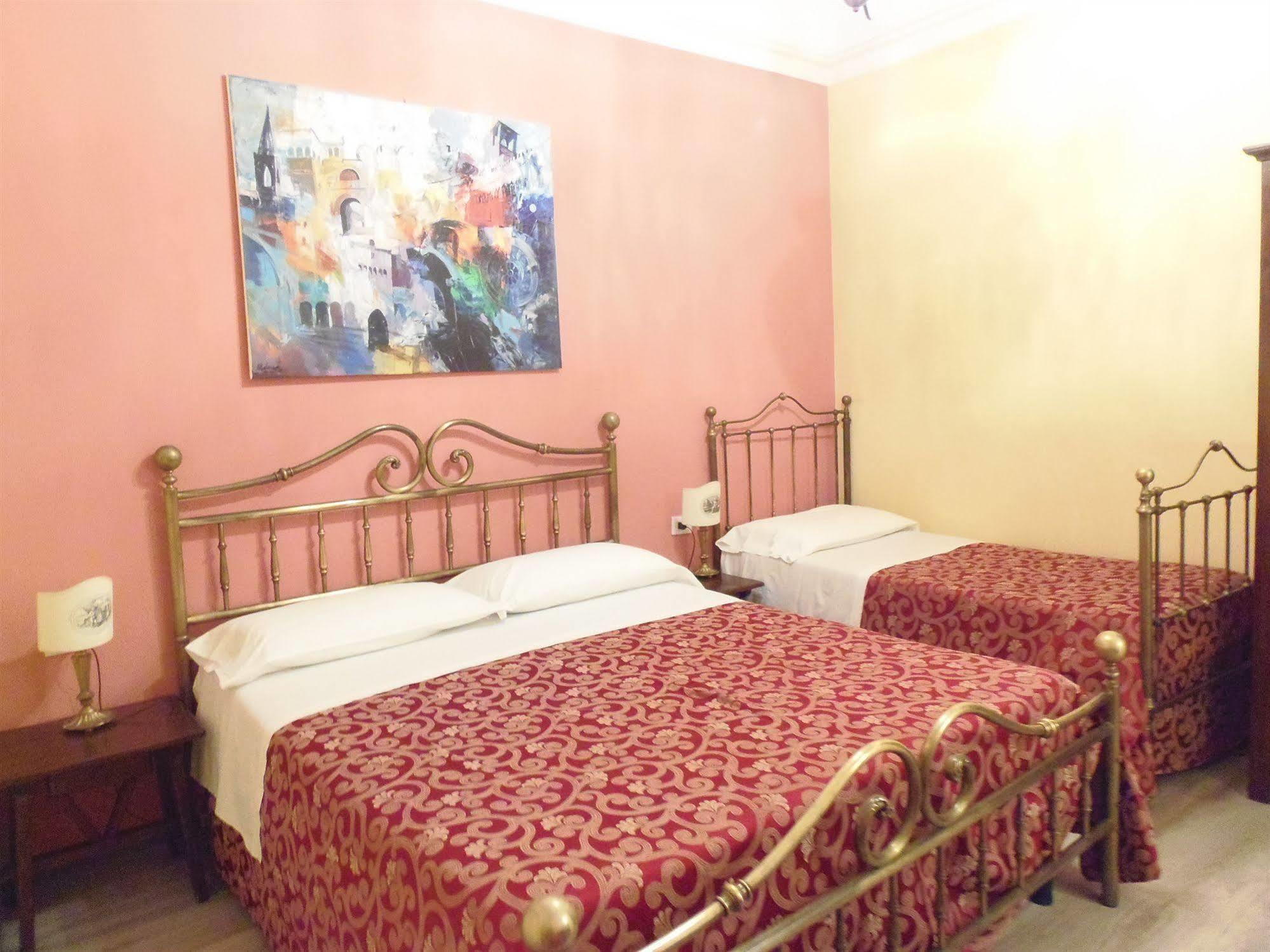 Hotel Morlacchi Περούτζια Εξωτερικό φωτογραφία