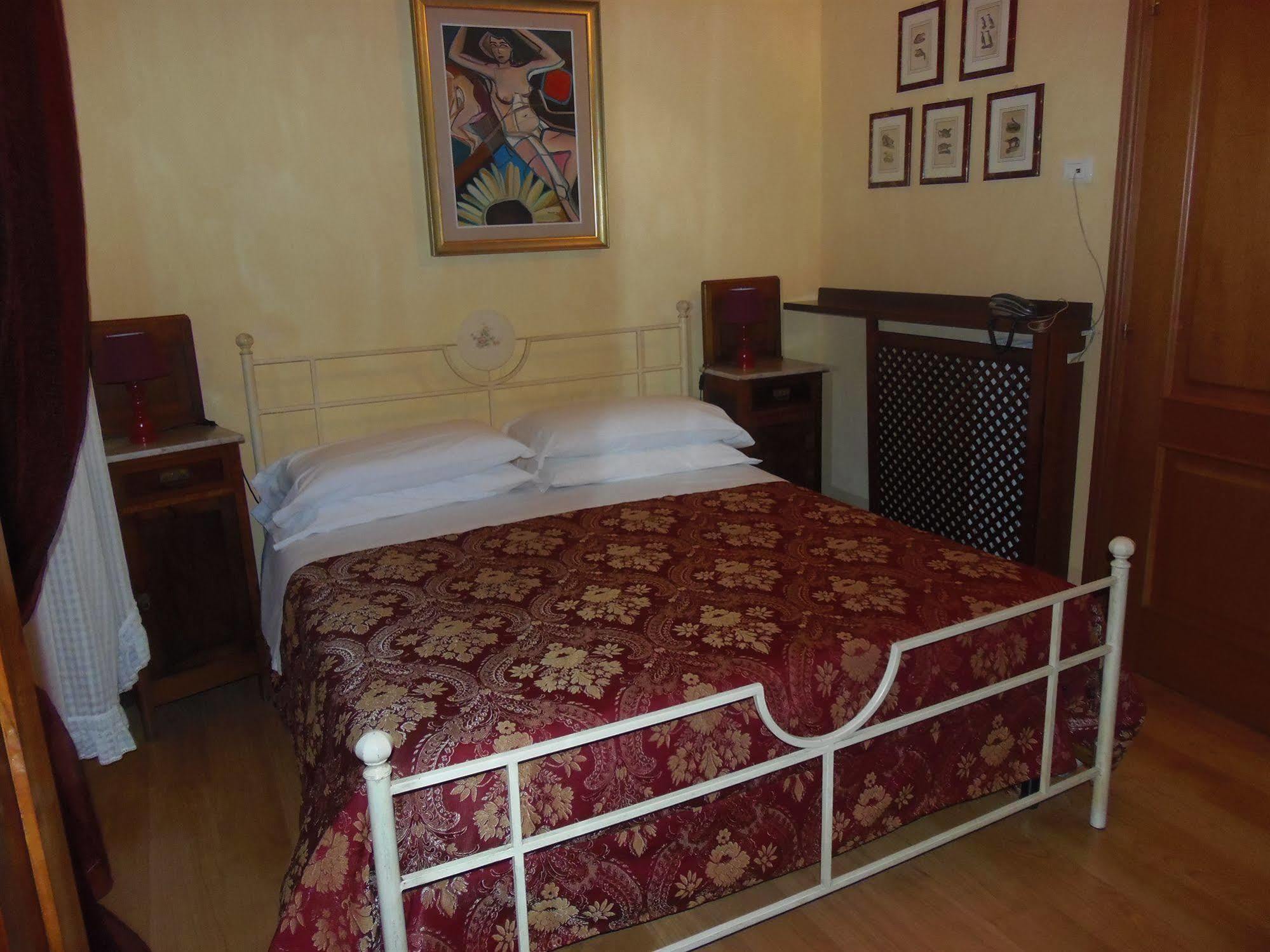 Hotel Morlacchi Περούτζια Εξωτερικό φωτογραφία