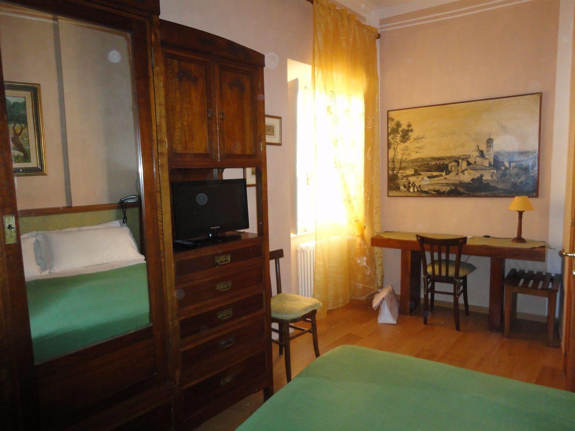 Hotel Morlacchi Περούτζια Εξωτερικό φωτογραφία